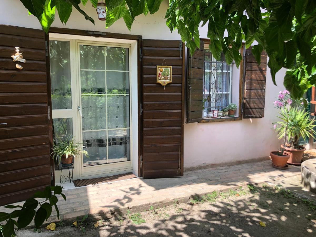 مبيت وإفطار غوريزيا La Casa Nel Bosco المظهر الخارجي الصورة
